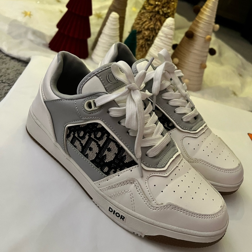 Dior sneakers